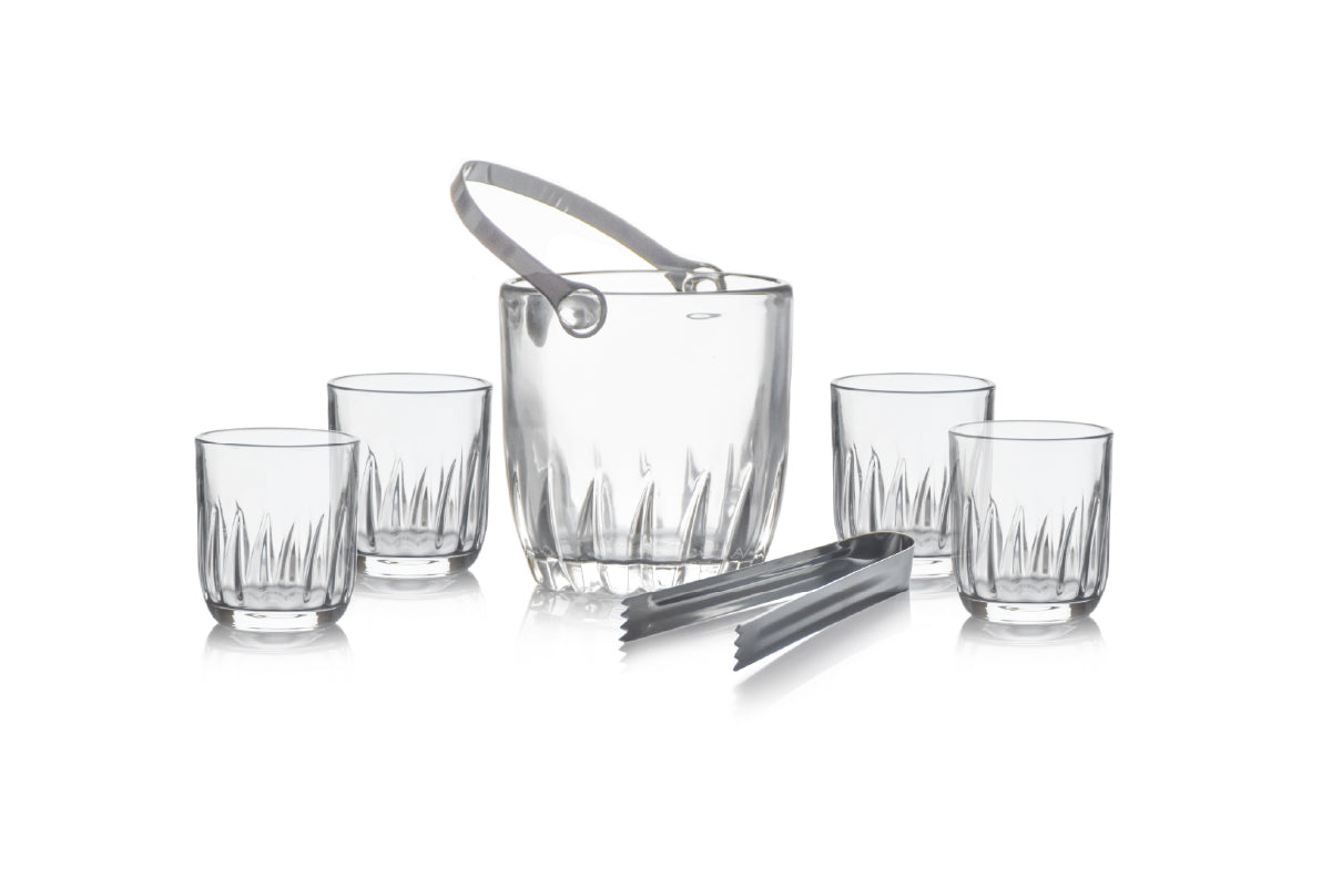HIELERA CON VASOS.